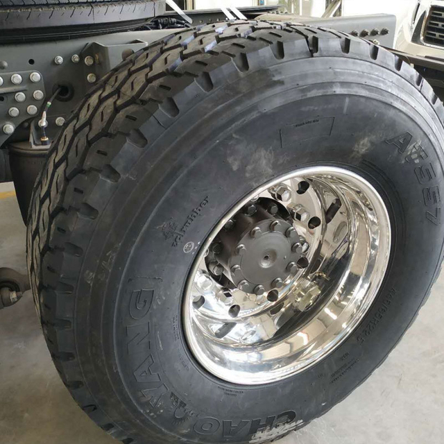 Tires / Wheels / Tires for Large Vehicles